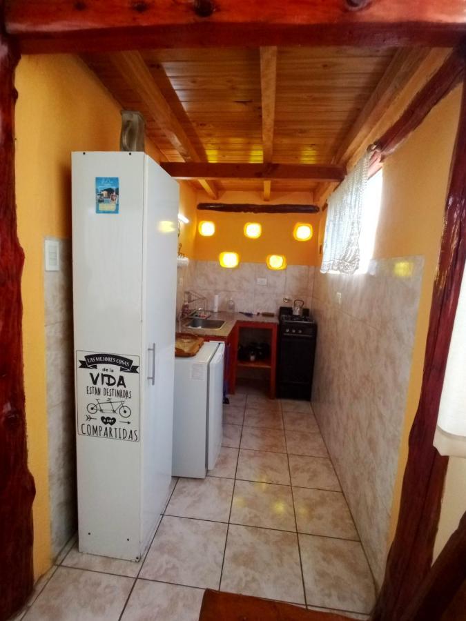 Cabanas Luces Del Pirque Hoyo de Epuyén Bagian luar foto